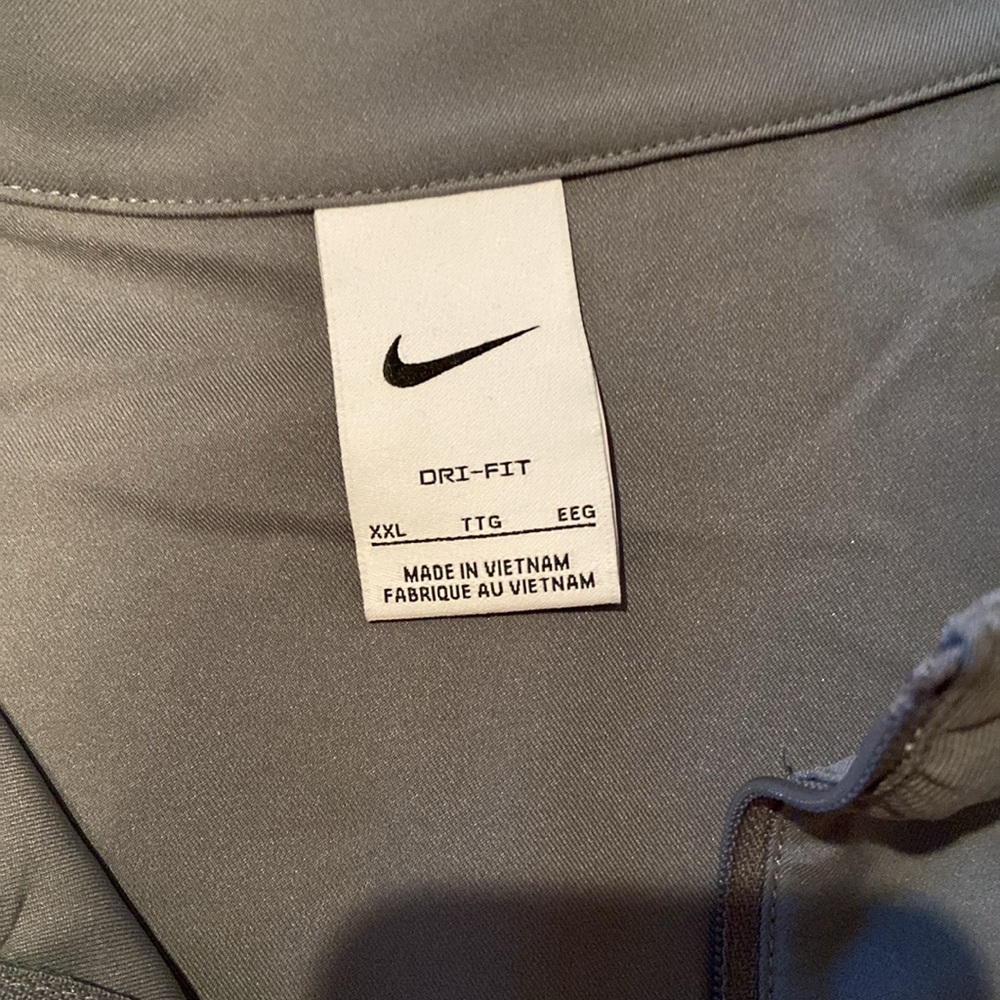 Men’s lightweight jacket - Picture 2 of 3